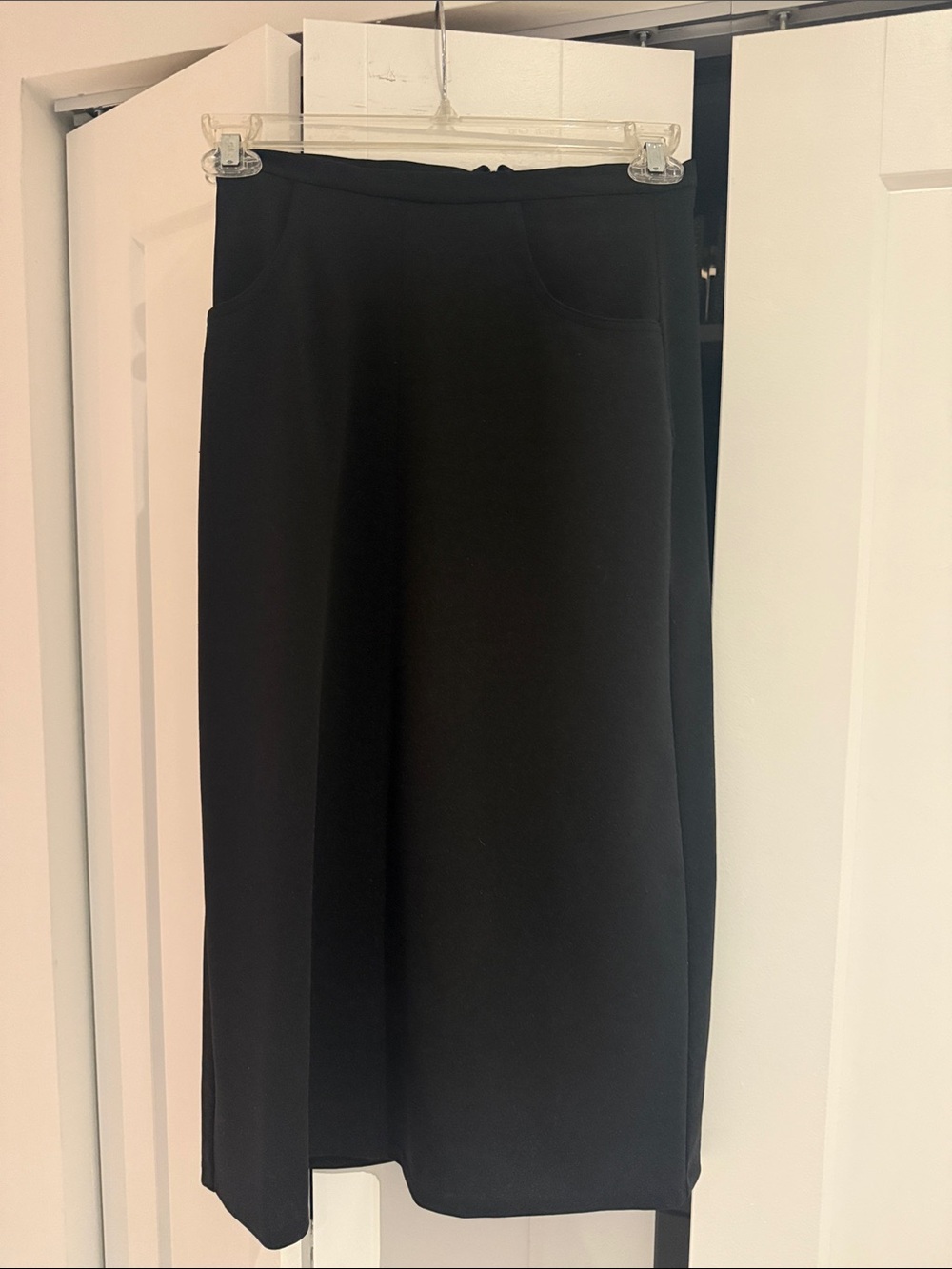 Women's Black Pencil Skirt - Sleek Everyday Style